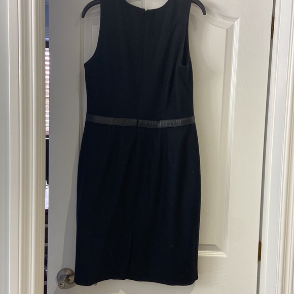 100% Laine wool Judith & Charles dress - Picture 5 of 8